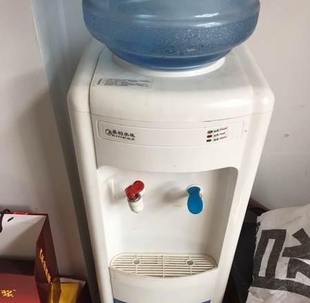 浪木冷热饮水机故障解决方案（保持机器健康工作的关键技巧）