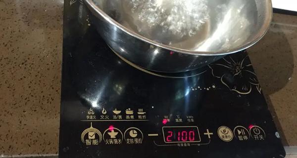 解决大电磁炉跳闸的方法（探索大电磁炉跳闸原因及解决方案）