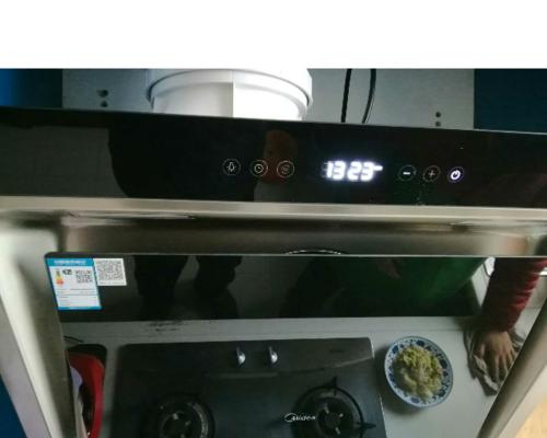 如何正确打开以美旳抽油烟机清洗（掌握以下关键步骤）