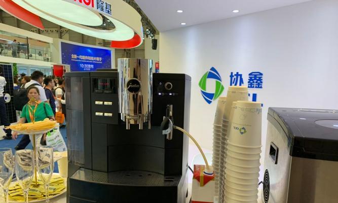 探究上海咖啡机变白的原因（解析咖啡机变白的神秘过程及关键因素）
