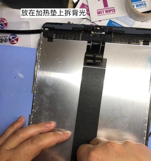 显示器进水了怎么办？快速处理方法有哪些？