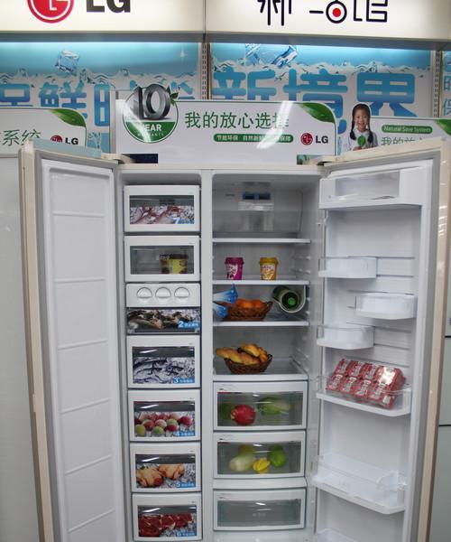 冰柜使用多年产生异味的原因是什么？如何有效去除异味？